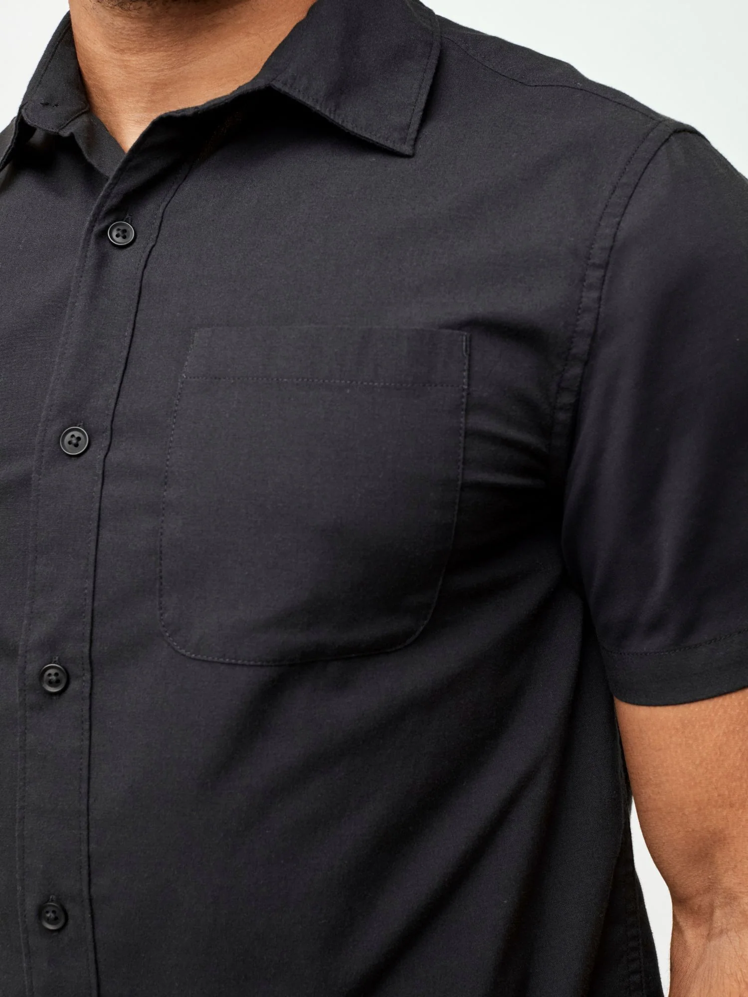 Black Short Sleeve Stretch Button Up - Image 4