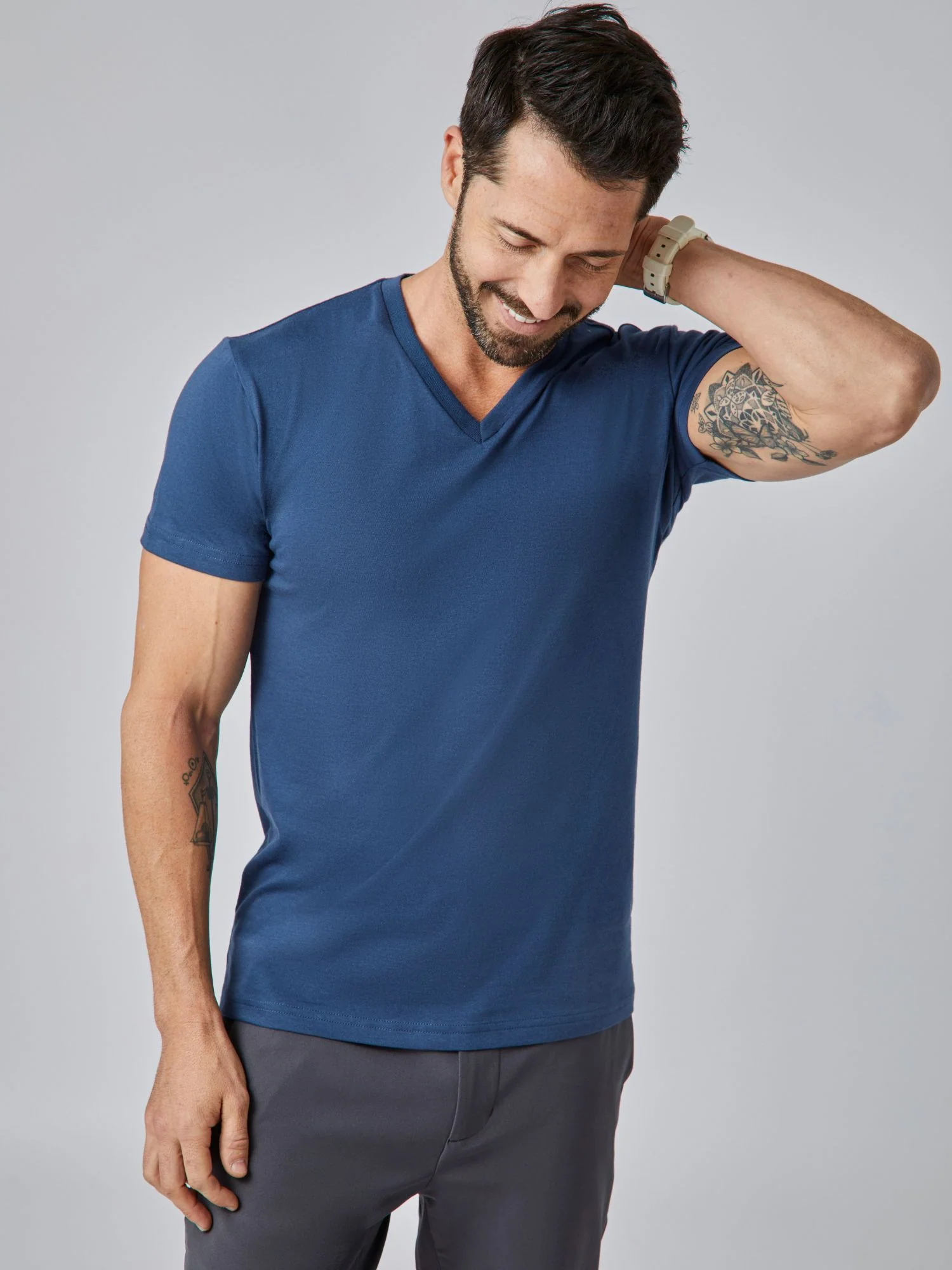 Steel Blue V-Neck - Image 3