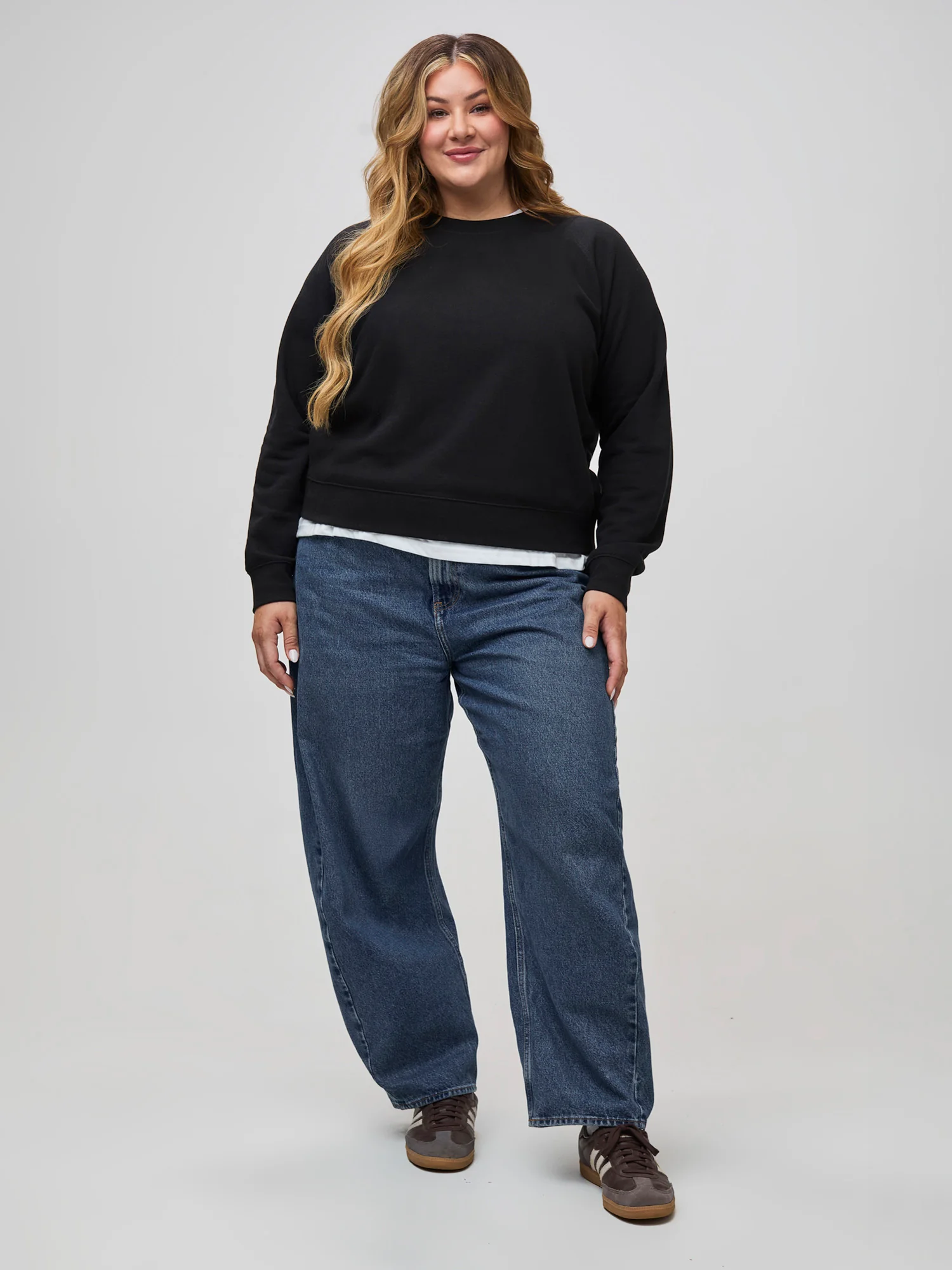 Women's Black Crew Sweatshirt - Image 5