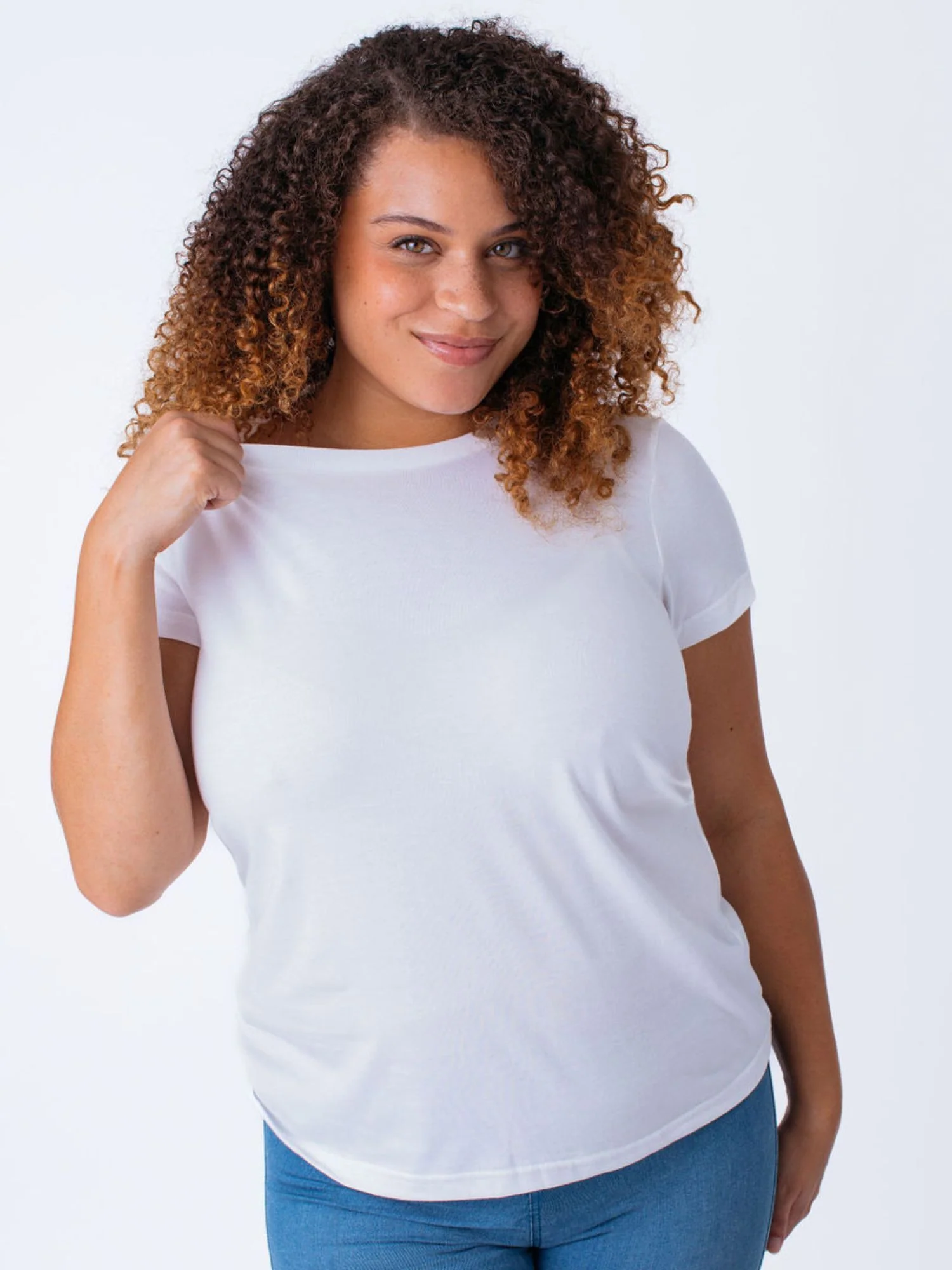 White Everyday Crew Neck Tee - Image 5